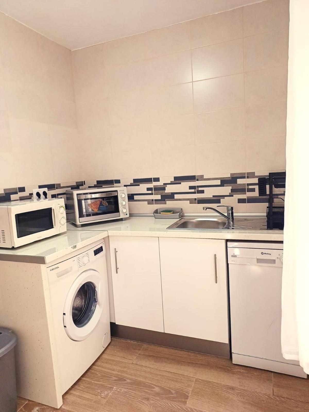 Apartamento Plaza Santa Lucia Renovado Febrero 2025 Севиля Екстериор снимка