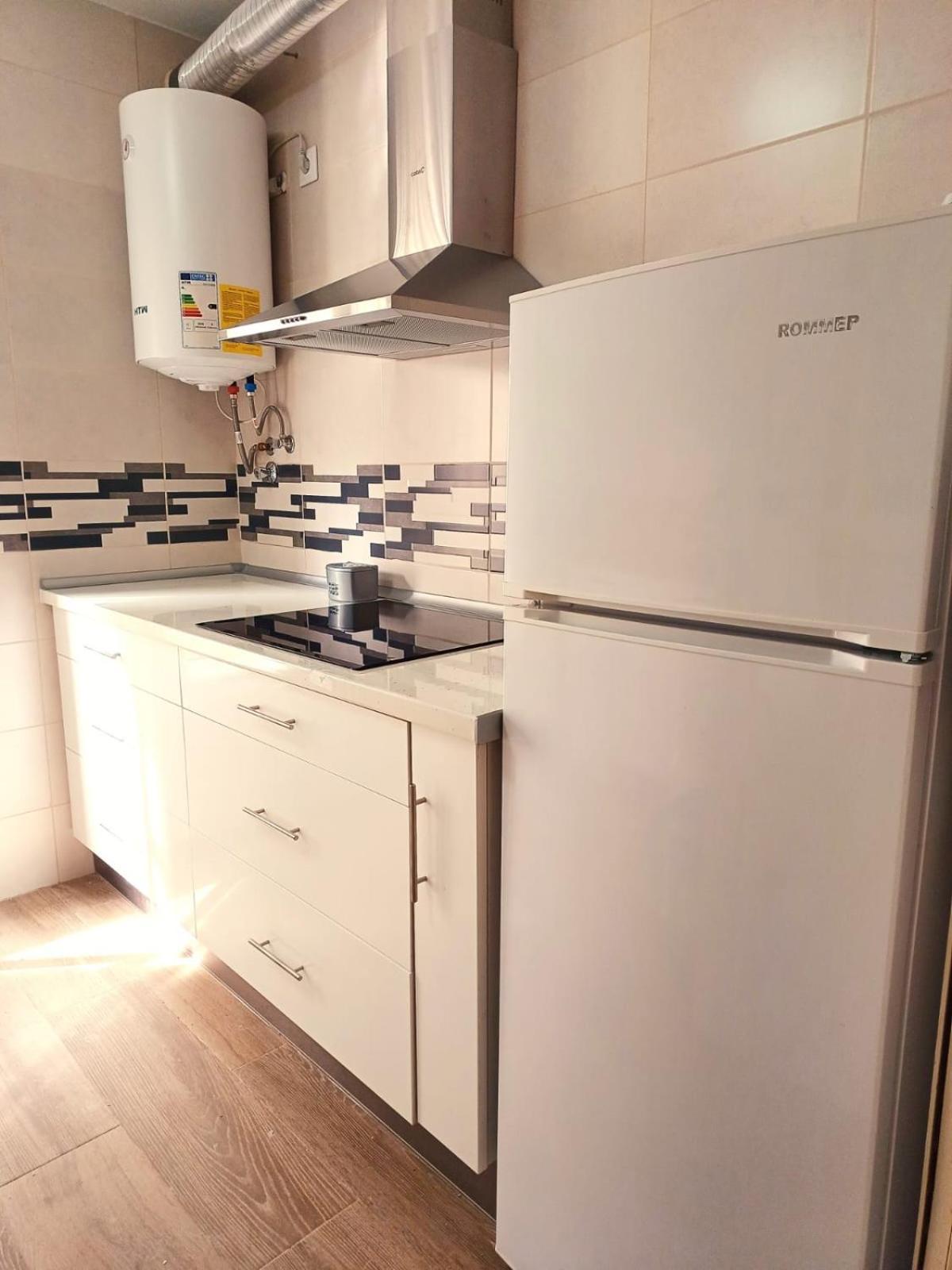 Apartamento Plaza Santa Lucia Renovado Febrero 2025 Севиля Екстериор снимка